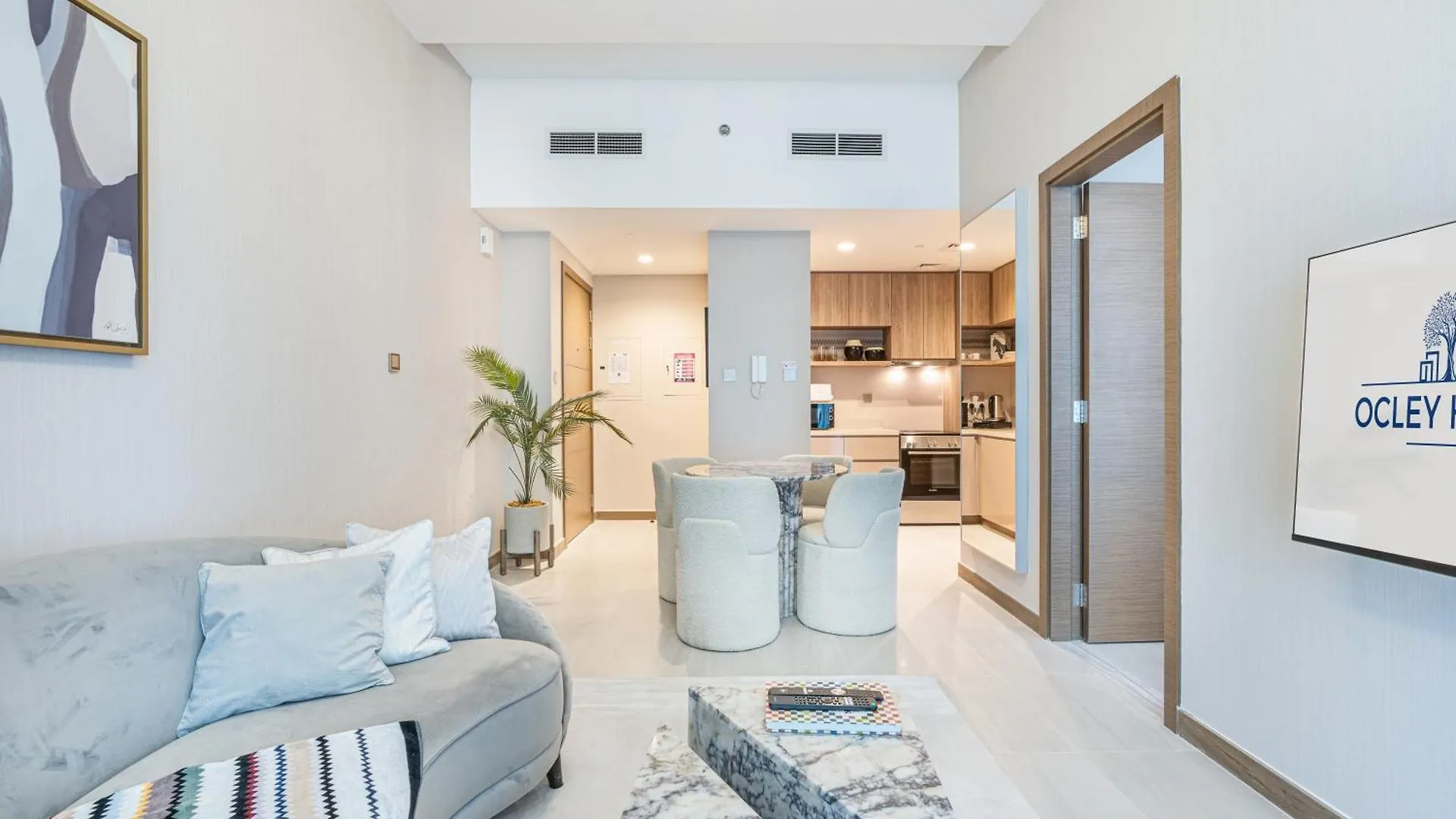 Elegantly Furnished Missoni Home With Canal Views ドバイ 0*,  アラブ首長国連邦